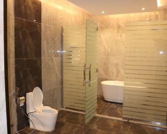 Msharef Al Moden Suites - Jazan - Jazan - Baño