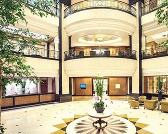 Menara Peninsula Hotel - Jakarta