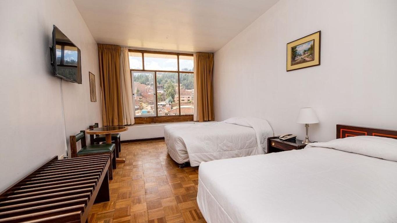 Real Hotel Huascaran