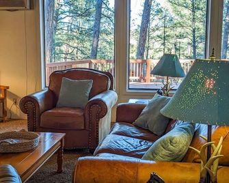 Mama Bears Cabin - Ruidoso