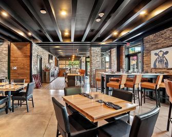 Cobblestone Hotel & Suites - Waukesha - Waukesha - Restaurante