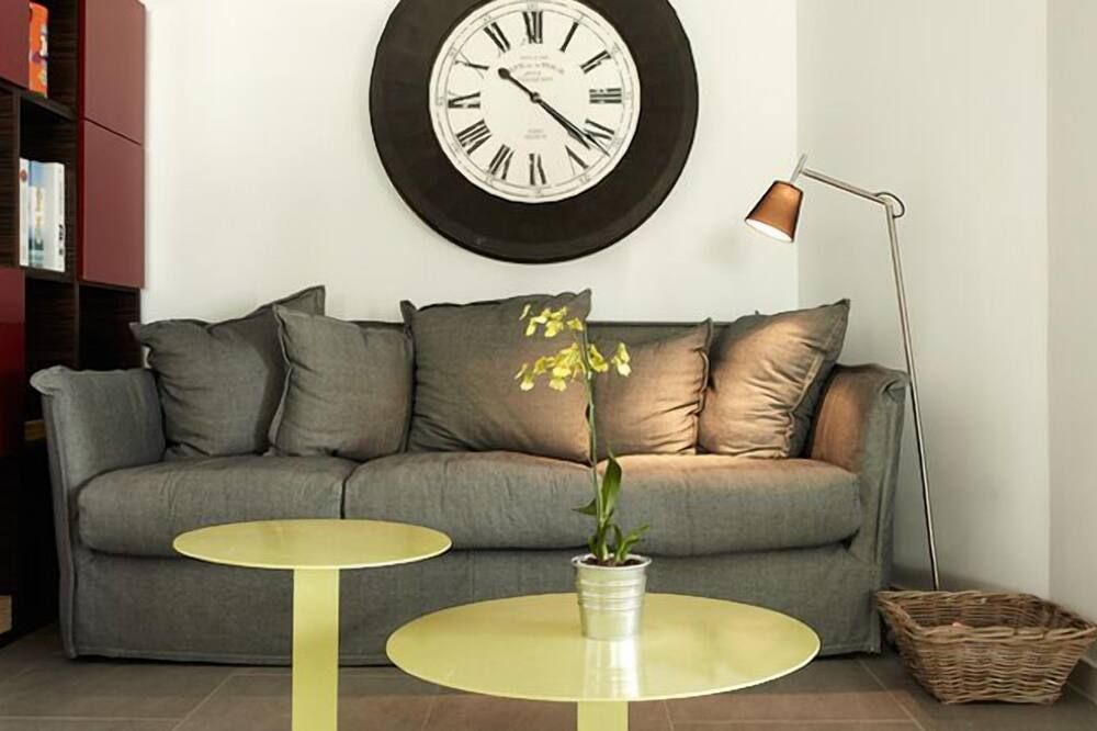 Margarita Sea Side Hotel