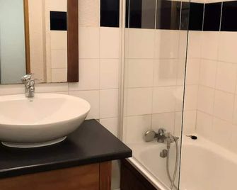 Résidence Hameau De Balestas Mp - T2/4pers Joubarde 02-Peyresourde Mae-4724 - Germ