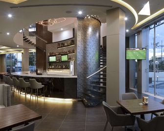 Hs Hotsson Hotel Silao - Silao - Bar