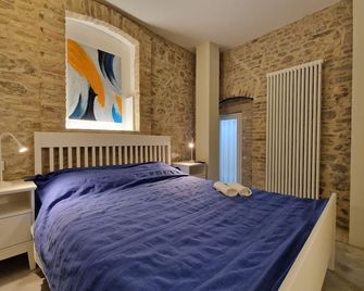 Villa Savini Garten Appartment - Castilenti - Bedroom