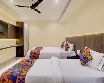 Hotel Casa Royal Residency - Mumbai