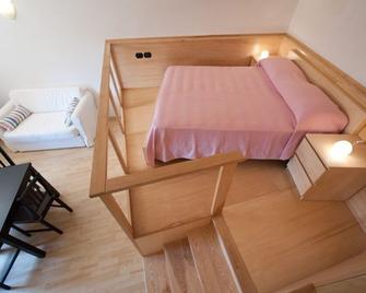La Sentinella Holiday House - Bracciano - Schlafzimmer