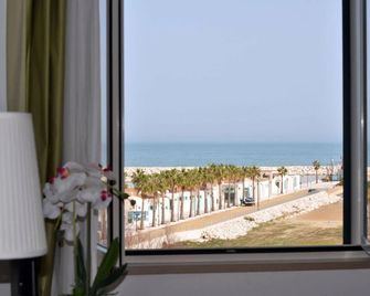 Hotel Solaria - Rodi Garganico - Balcón