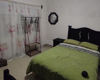 Comoda y Agradable Habitación con Baño Privado - Uruapan - Bedroom
