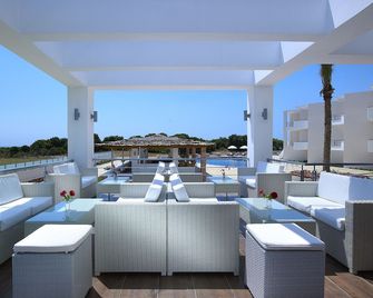 Hotel Ionian Theoxenia - Kanali - Patio