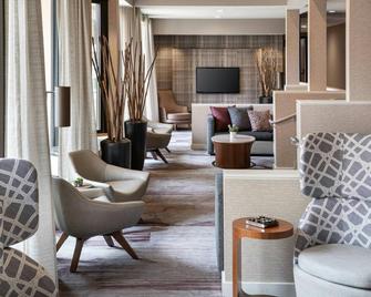 Courtyard by Marriott Pleasanton - Pleasanton - Lobby