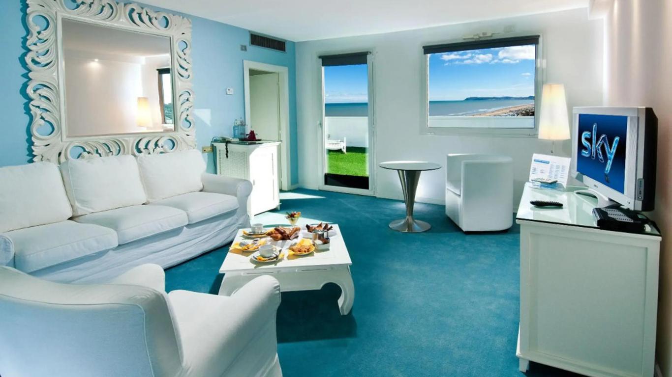 Hotel Mediterraneo