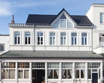 Fewo Ada - Norderney - Building