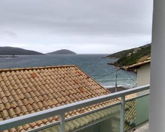 Suítes Sol Da Manhã - Arraial do Cabo - Balcón