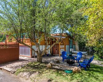 Lava Hideout Cabins - Lava Hot Springs - Terasa