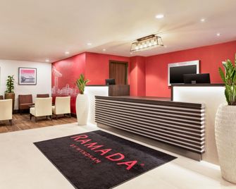Ramada by Wyndham East Kilbride - Глазго - Лоббі