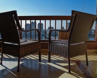 Nile sky hotel and suites - Cairo - Varanda