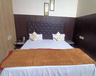 Hotel City Park - Sonepat - Bedroom