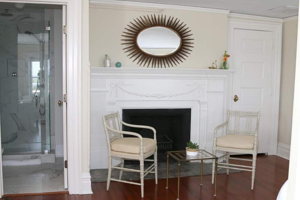 Other view of Anchorage 1770