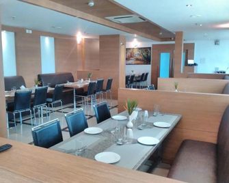 Hotel Milestonnez - Sriperumbudur - Srīperumbūdūr - Restaurant