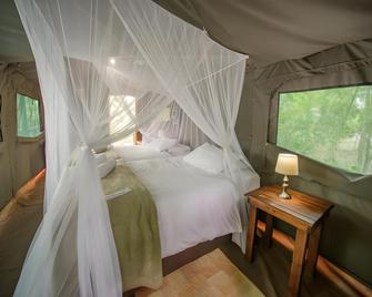 Buffalo Rock Tented Camp - Kruger National Park - Bedroom