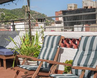 Mana Mana Youth Hostel - Tossa de Mar - Balkon