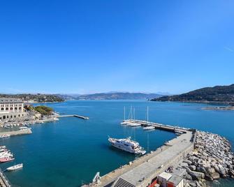 2 bedroom lovely apartment in Le Grazie - Portovenere
