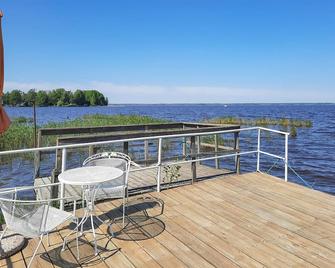 3 Bedroom Lovely Home In Stora Mellösa - Örebro - Balkon