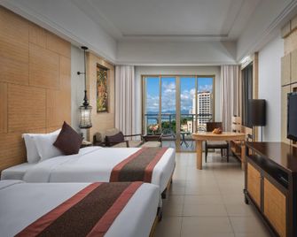 Sanya Bay Asgard Seaview Hotel - Sanya - Bedroom