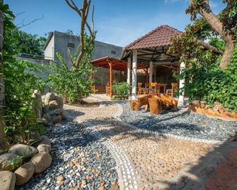 Homestay Songngu Pisces - Can Tho - Βεράντα