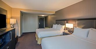Quality Inn and Suites - Regina - Sypialnia