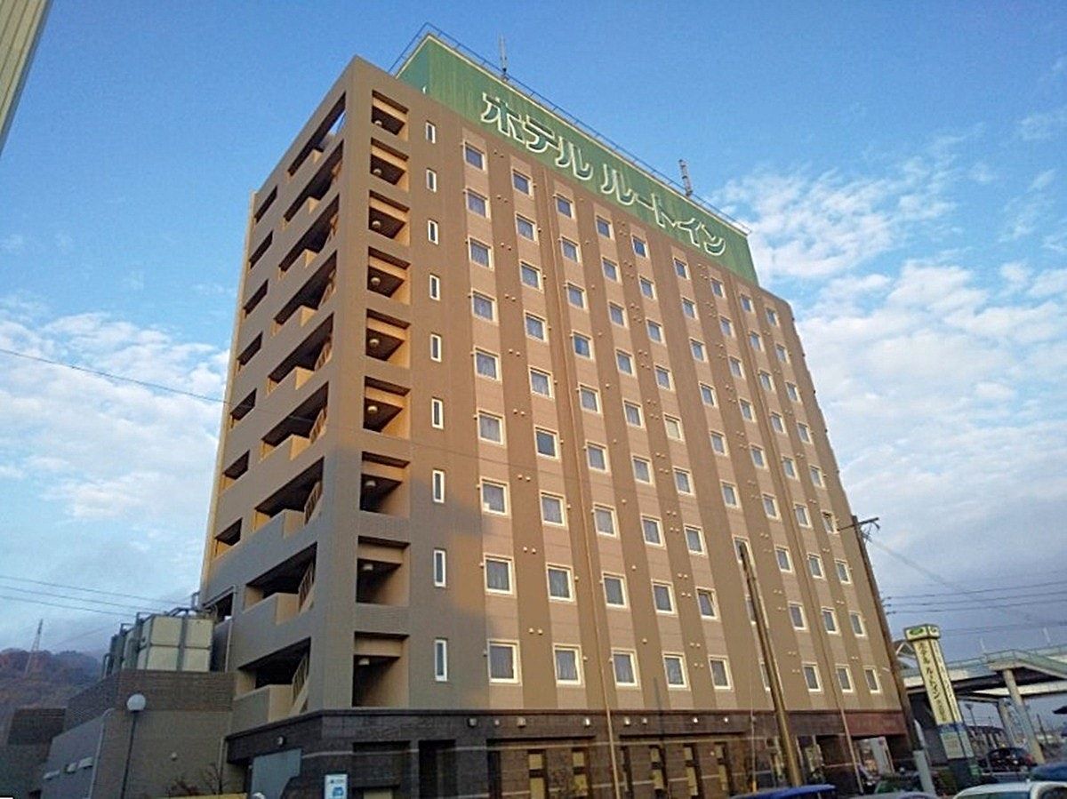 Hotel Route-Inn Kanda Ekimae - Kanda - Budova
