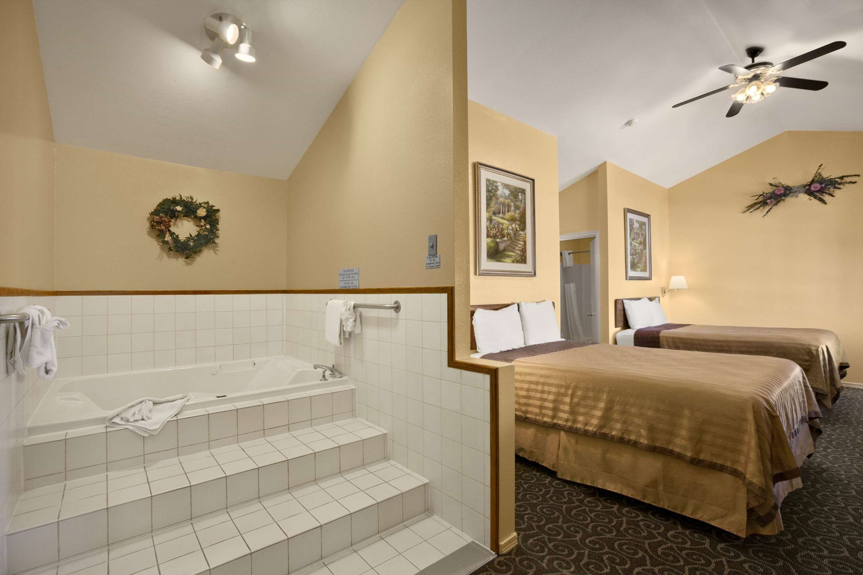 Travelodge by Wyndham Wenatchee - Wenatchee - Habitación