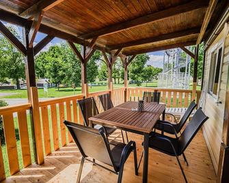 Deluxe Lake View Mobile Homes With Therm - Catez Ob Savi