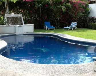 Villas Mercedes - Zihuatanejo - Pool