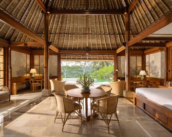 Amandari - Ubud - Bedroom