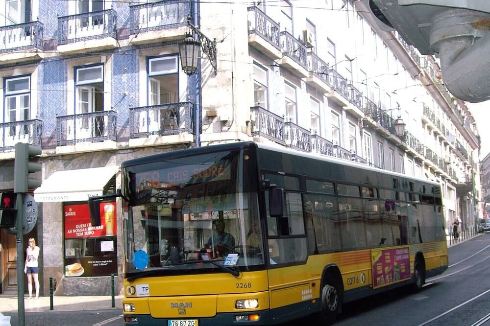 بينساو ريزيدينشال كامويس