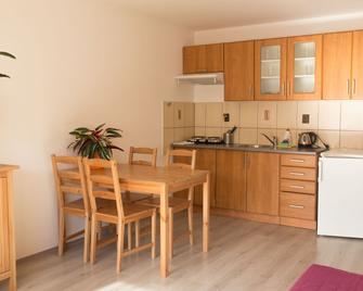 Zoopark Zelcin - Mělník - Kitchen