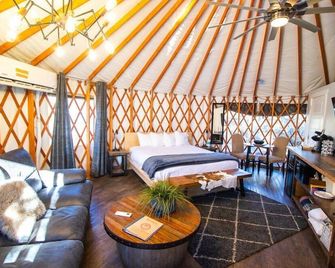 Escalante Yurts - Luxury Lodging - Escalante