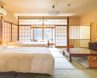 Shirahamakan - Shirahama - Bedroom