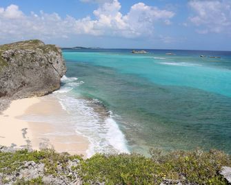 Sanctuary by the Sea 1bdrm on stunning Whitby Beach, N. Caicos - Whitby - Playa