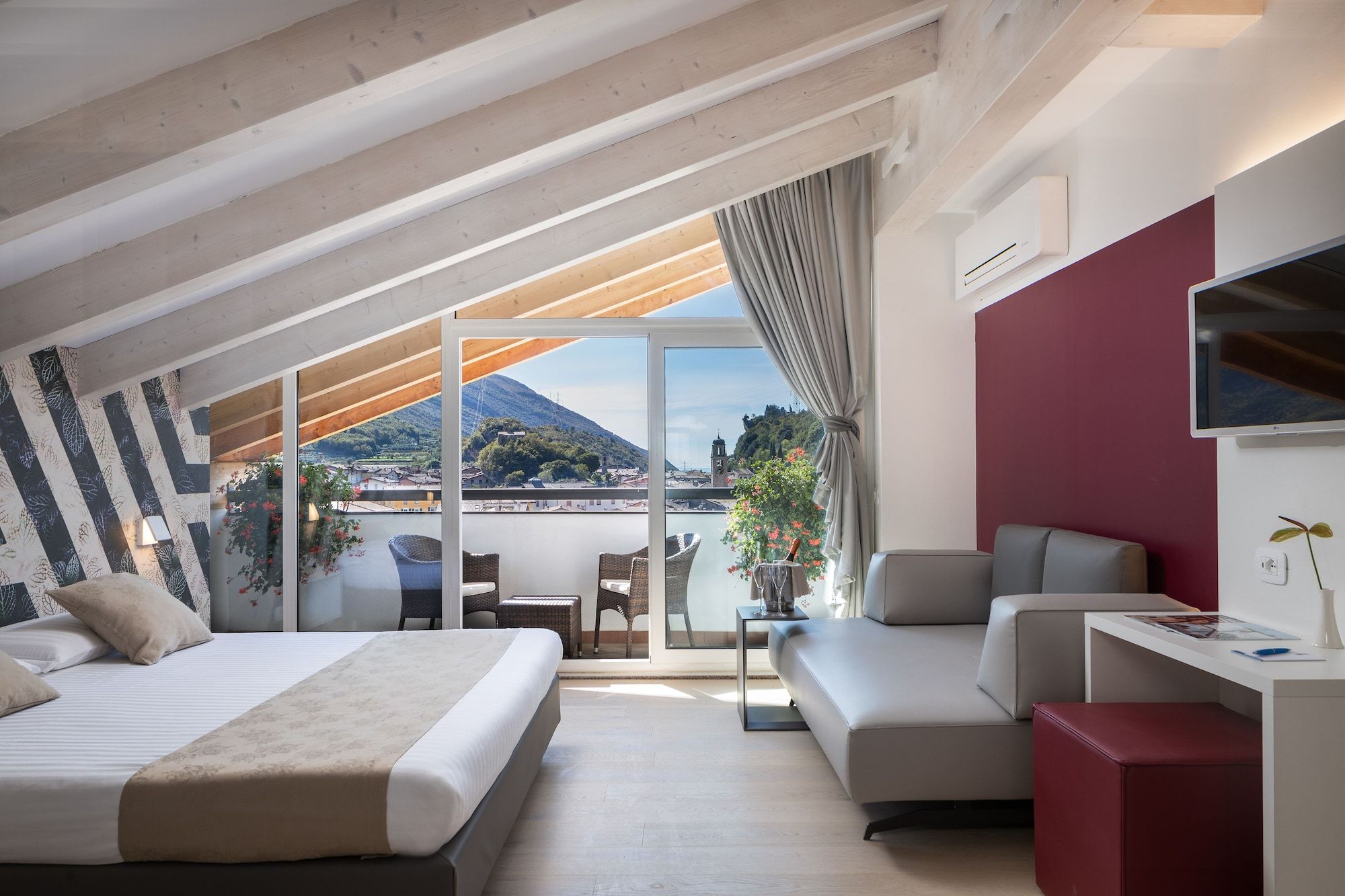 Hotel Continental - Tonelli Hotels - Nago–Torbole - Chambre