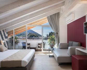 Hotel Continental - Tonelli Hotels - Nago–Torbole