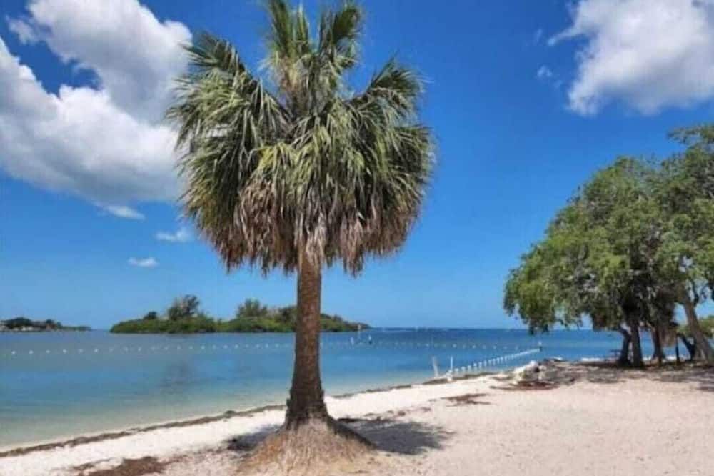 Seabreeze - Charming 2-bedroom house in amazing Holiday with WiFi, AC. - Holiday - Beach