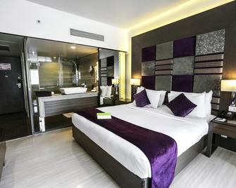 Hotel Sea Princess - Mumbai - Schlafzimmer