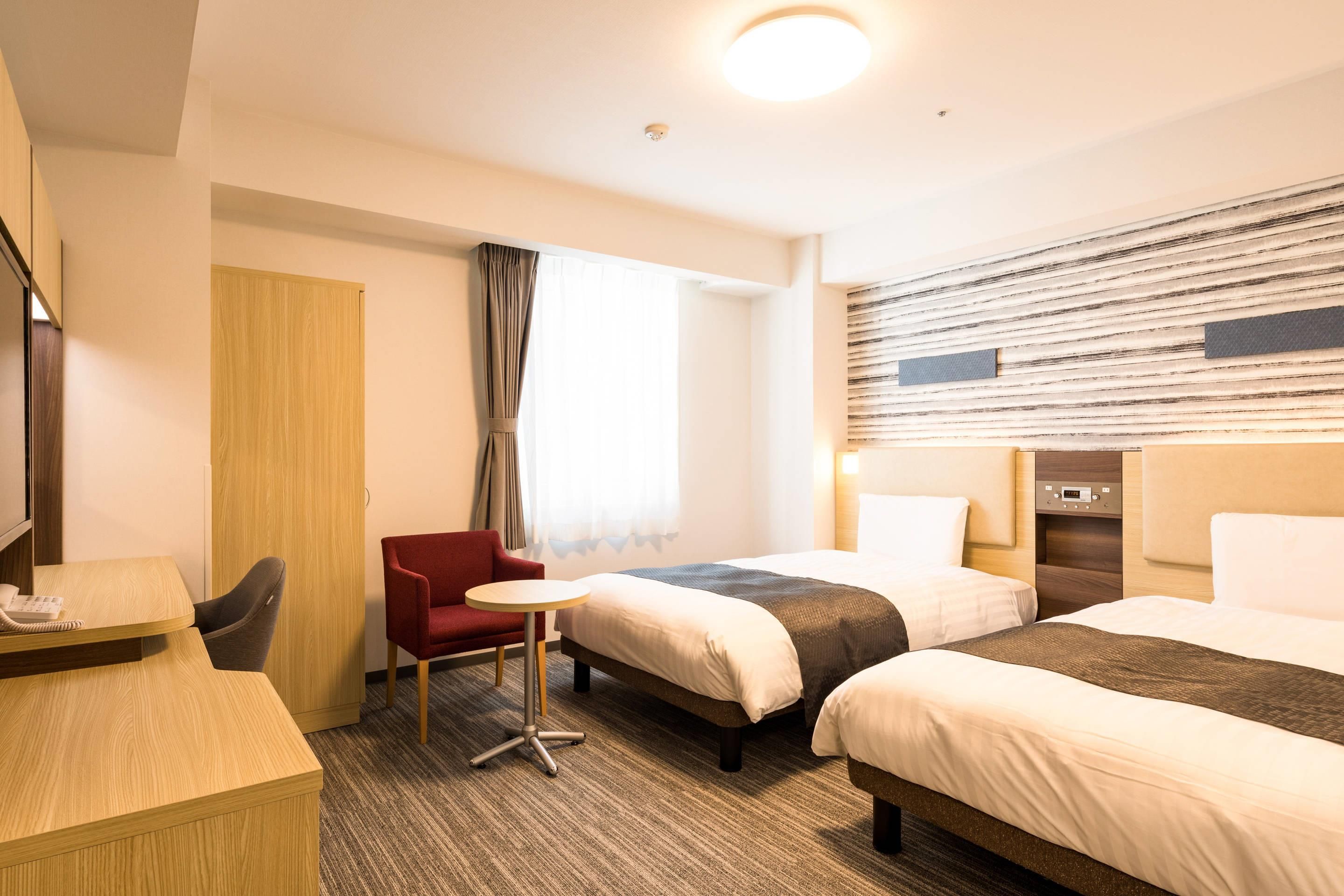 Comfort Hotel Nagoya Fushimi thumbnail 3