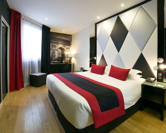 L'Empire Paris - Parigi - Camera da letto