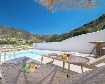 Lithos Suites Sifnos - Kamares