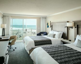 Beachfront Inn - Brookings - Bedroom