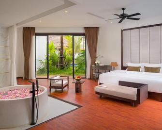 The Embassy Angkor Resort & Spa - Siem Reap - Bedroom